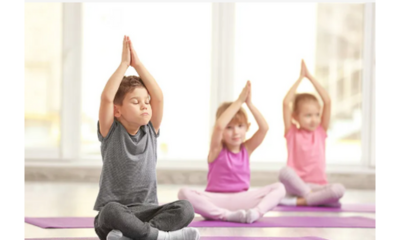 Yoga sawirka kooxdaada