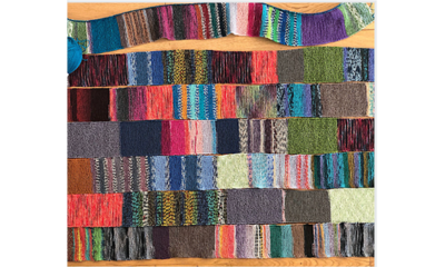 Yarning at Club Yarn Qado